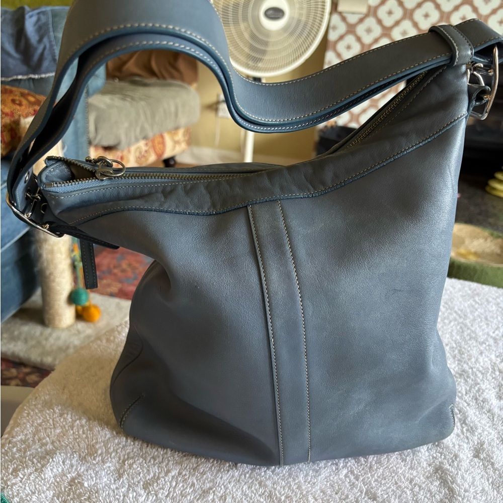 COACH-9188 Blue vintage bag.